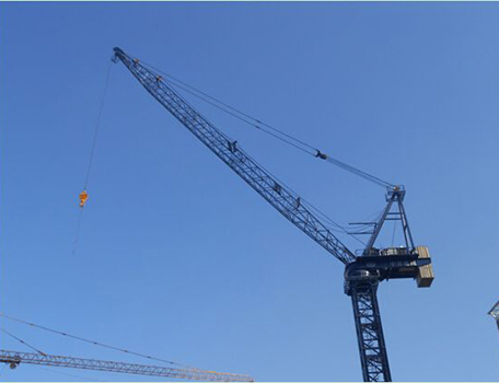 Movable arm tower crane LTP20 4522